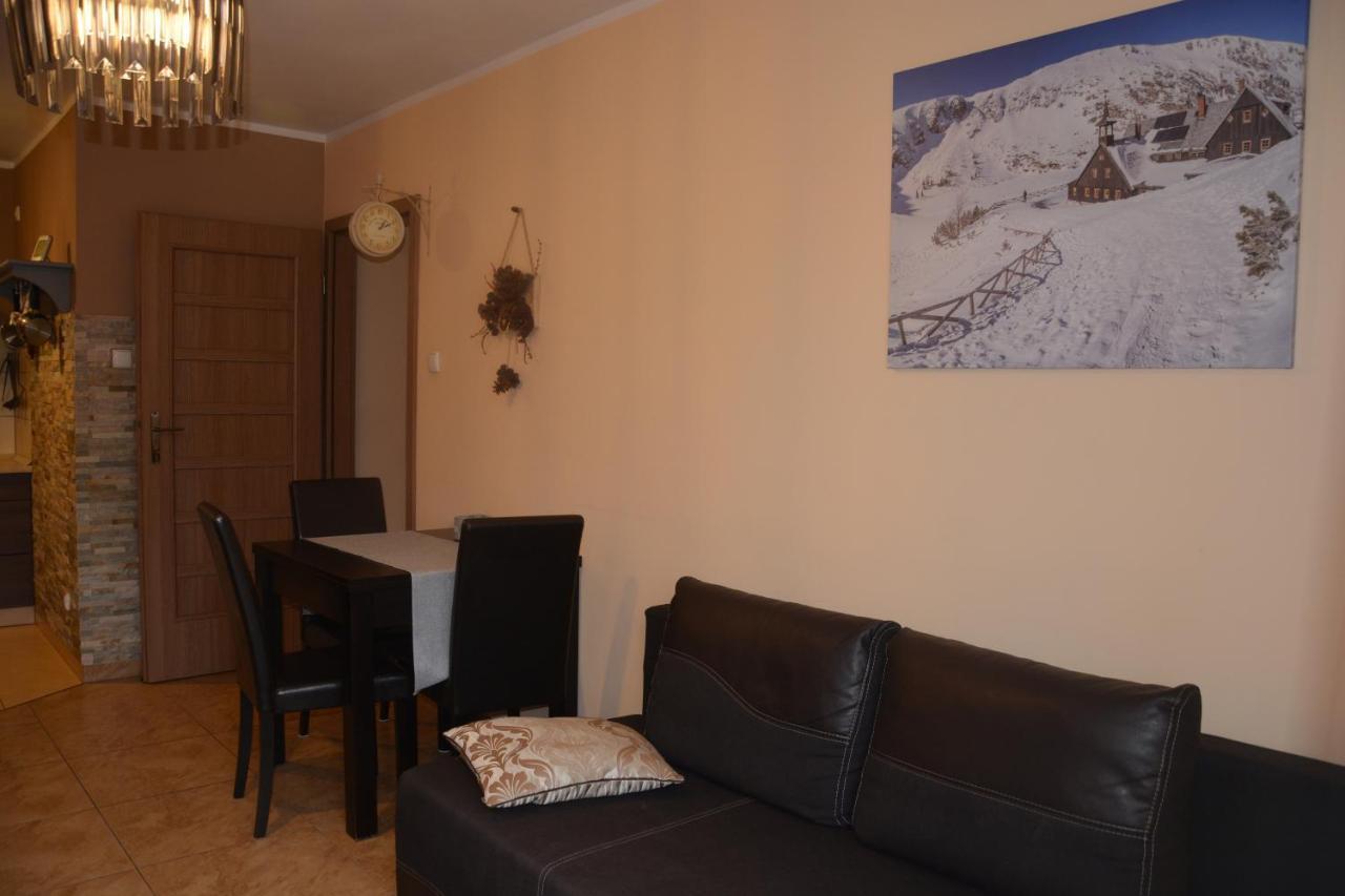卡尔帕奇Apartament Czekoladowy公寓 外观 照片